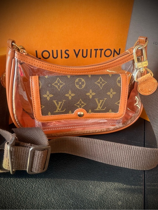 Louis Vuitton Handbags - Authentic Louis Vuitton GUC Guitar Strap w/ Custom Monogram Stadium Bag